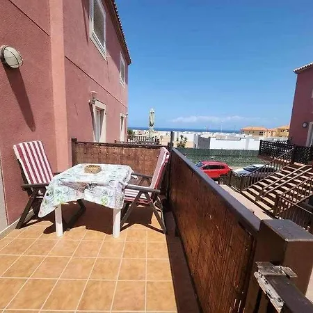 Taty House Sea View Apartman